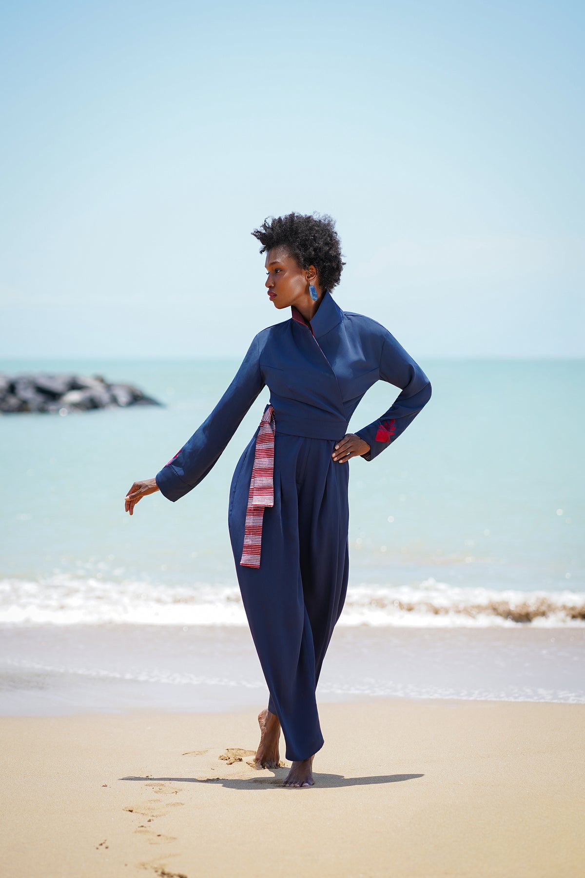 Maya Two-Piece Set – tailored blazer pagne tissé – modest fashion UAE – Misendy