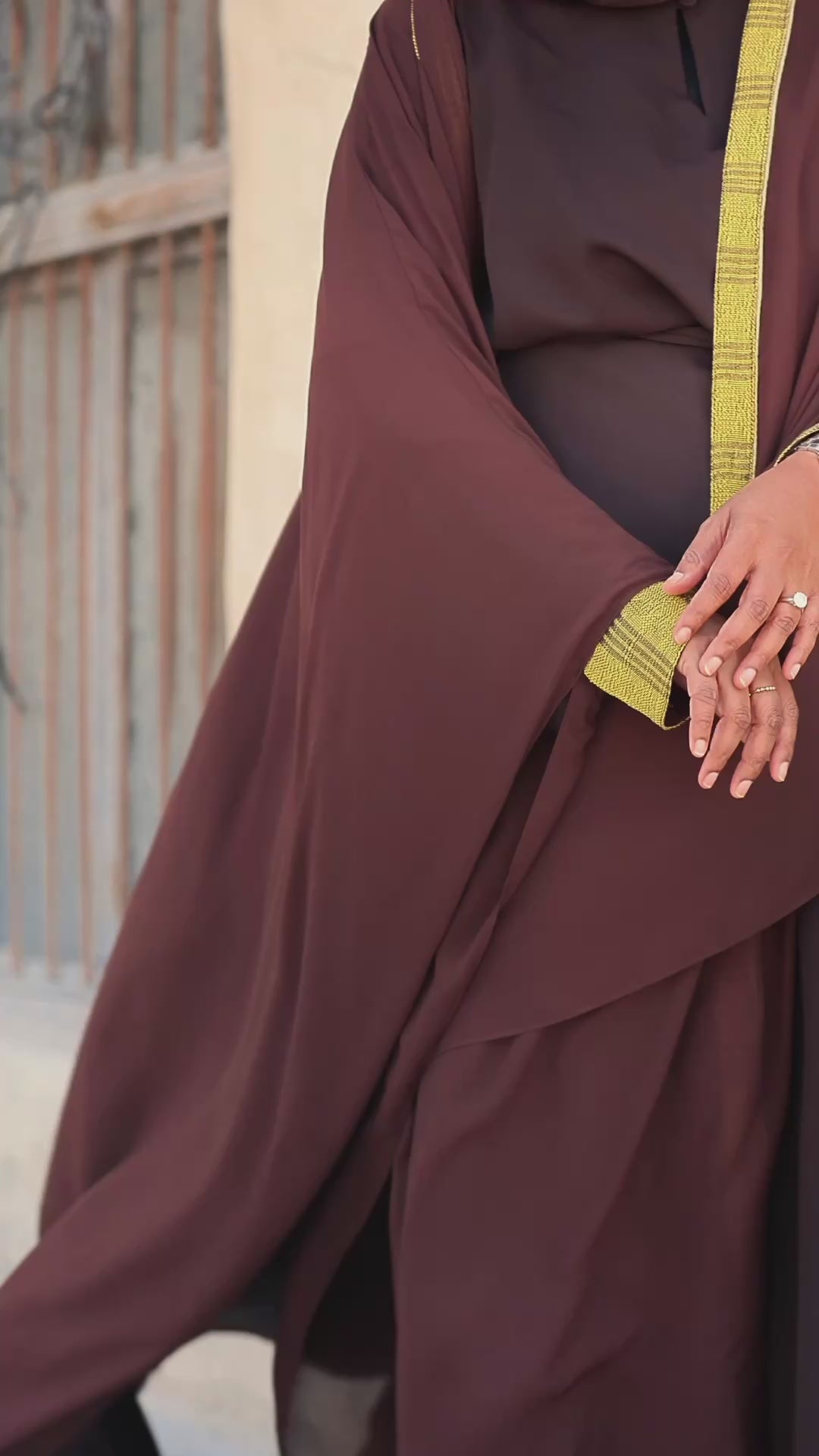Zaha 3-piece Heritage Abaya, trousers and top set – Misendy